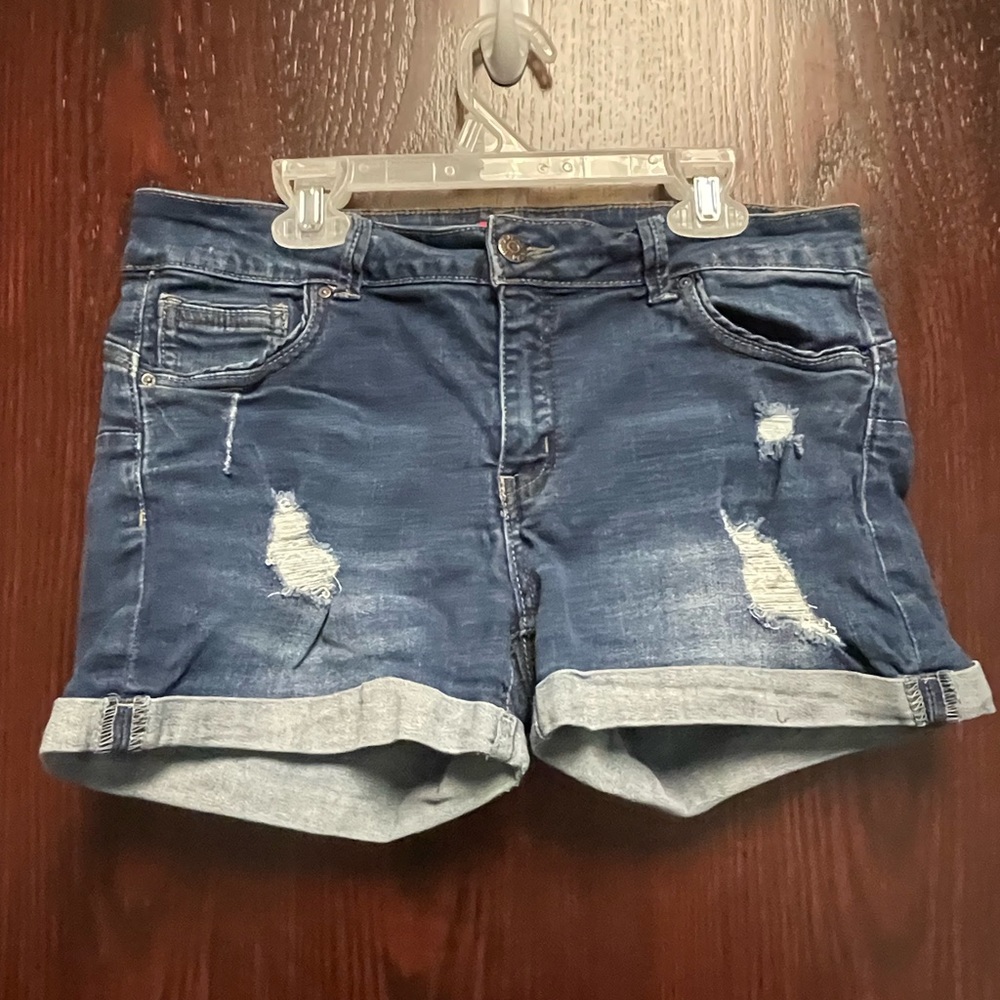 Distressed wax jeans shorts.